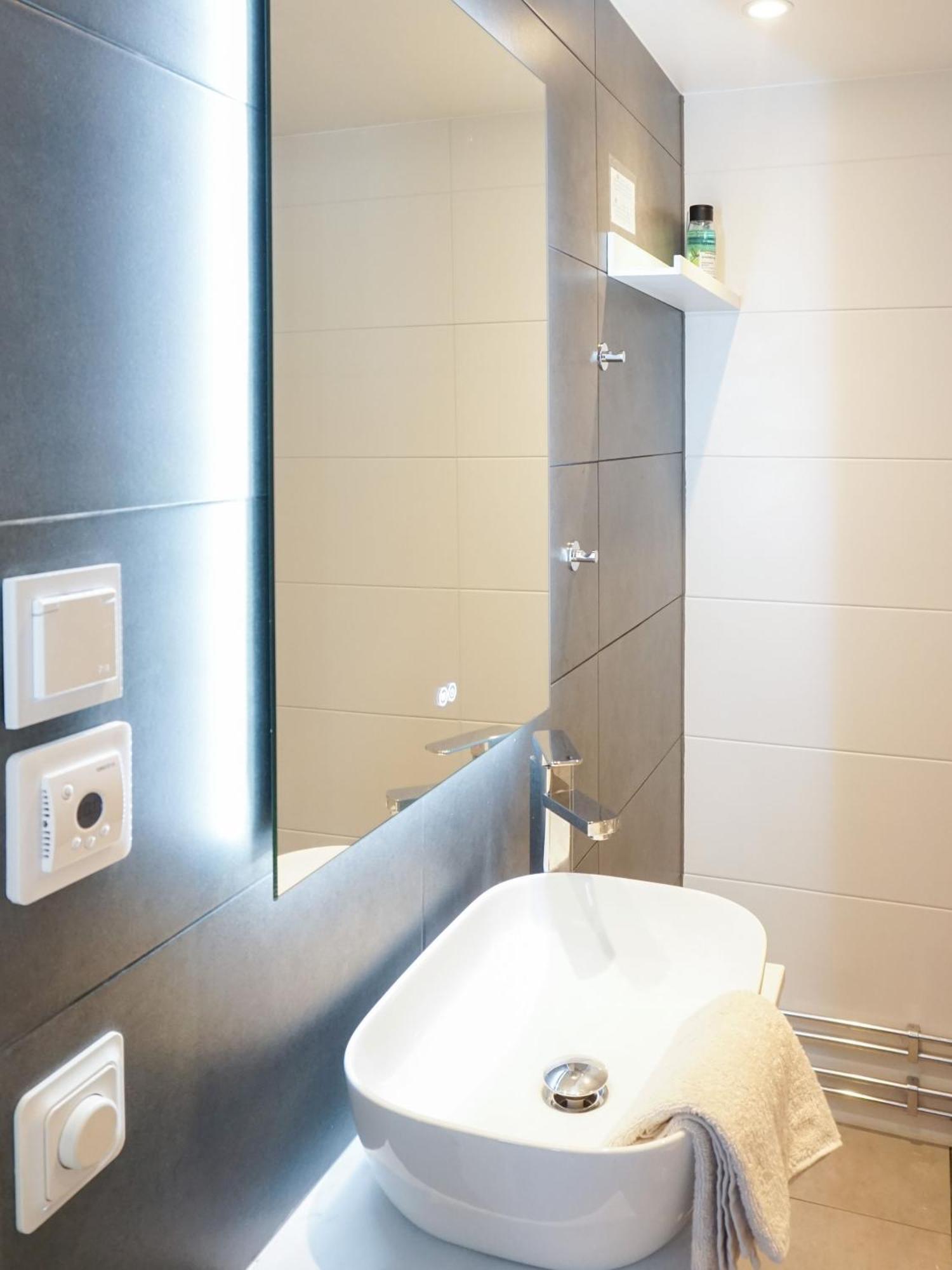 Appartamento La Petite Boheme With Free Parking Stoccolma Esterno foto